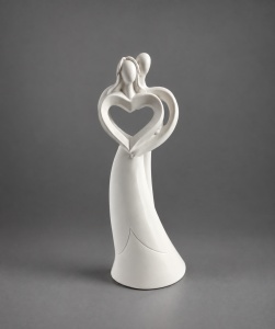 Statuetă Decorativă Cuplu cu Inimă Design Abstract - "Ciron"