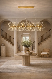 Candelabru modern rectangular auriu cu cristale decorative, design tip flori și suspendare reglabilă