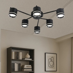 Plafonieră modernă cu spoturi LED orientabile, corp metalic negru și design geometric minimalist