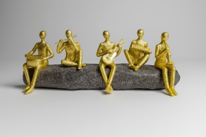 Statuetă abstractă - "Gold Ensemble"