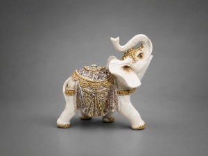 Statuetă Decorativă Elefant – "Tervion" - 21cm