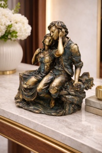 Statueta decorativa cuplu indragostit figurina romantica stil clasic