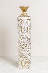 Vază decorativă metal - „Regal Touch”