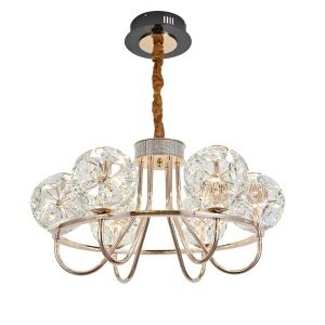 Candelabru modern cu globuri din sticlă cristal, perfect pentru iluminat elegant în living sau dining