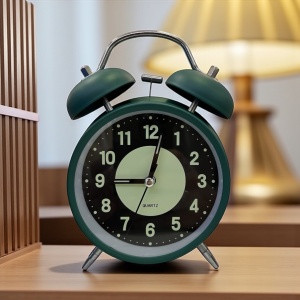 ceas masa verde cu clopotel si fosfor , cu alarma , pentru dormitor , birou