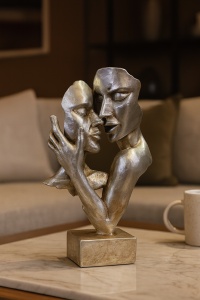 Statuetă decorativă abstractă sărut pasional, artă modernă romantică