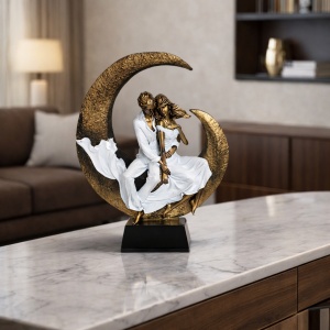 Statueta decorativa cuplu indragostit pe luna figurina romantica decor interior