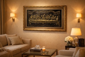 Tablou Cina cea de Taină, model relief auriu cu ramă ornamentală aurie și fundal negru, artă religioasă pentru decor interior.