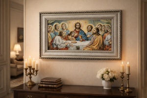 Tablou decorativ religios Cina cea de Taină, scenă clasică cu Iisus și apostolii, în ramă ornamentală