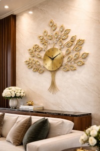 Ceas metalic de perete cu design arbore