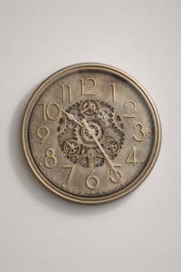 Ceas Perete Vintage cu Mecanism Rotativ - “Averion”