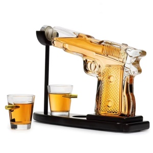 Set Decantor Pistol cu 2 Pahare - „Ardemon”