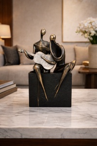 Statueta decorativa duo muzical cu chitara, figurina moderna pentru living