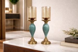 Set sfesnice elegante cu picior turcoaz si finisaj auriu