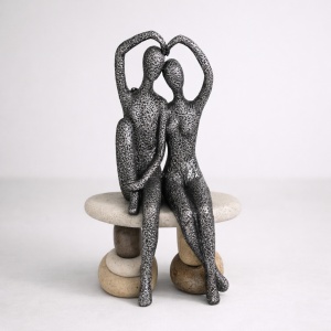 Statueta Abstracta cu Indragostiti - "Arelia Duo"