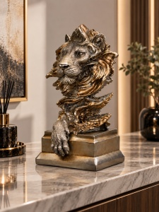 Statuetă Decorativă Leu Cu Design Simbolic - "Zervan" - Img 3