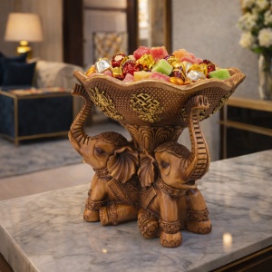 Statuetă decorativă cu elefanți și bol, simbol al prosperității, abundenței și norocului