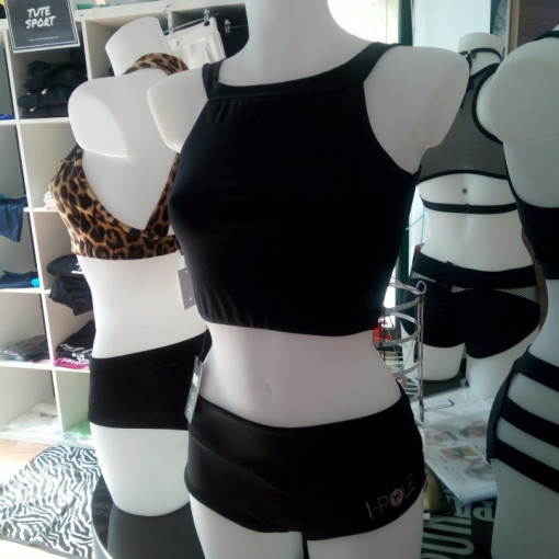 pali pole dance abbigliamento