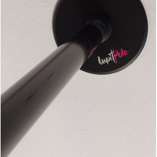 il palo pole dance nero di lupit pole, da italia pole dance shop, attrezzature sport