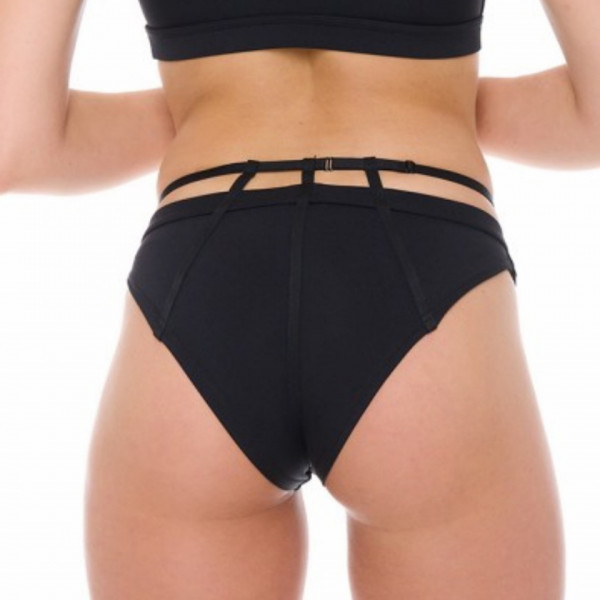 Bandurska Design FEARLESS