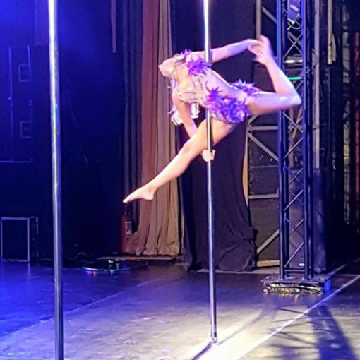 pali pole dance abbigliamento