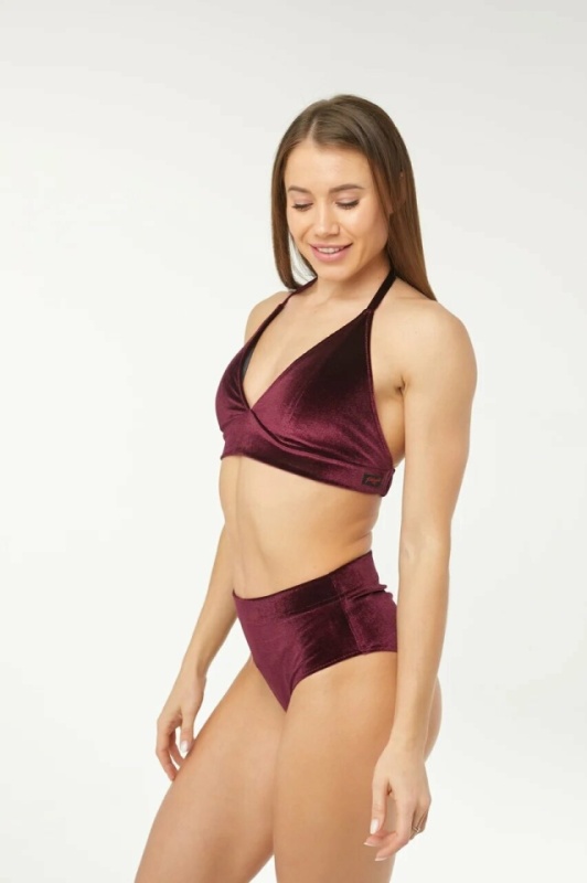 set pole dance Bikini Wine