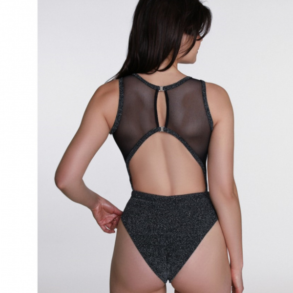 body pole dance danza