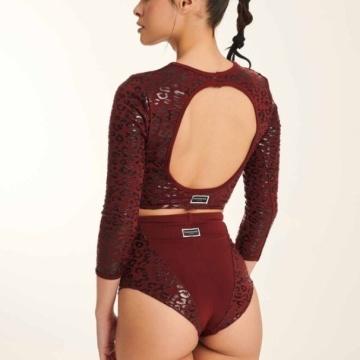 Paradise Chick CROP TOP Ultra grip SUPERHERO Leopard Cherry
