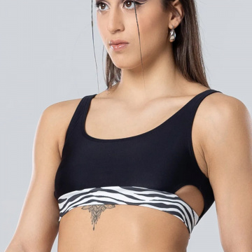 Jade Crop Top Point Out Wear S o M
