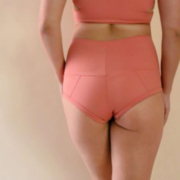 pali pole dance abbigliamento