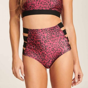 HIGH WAIST SHORT ATHLECIOUS Cherry