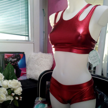 POINT OUT Nebula Top rosso sport wear H24