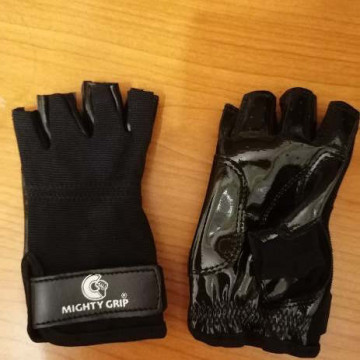 Nuovo Logo Mighty grip