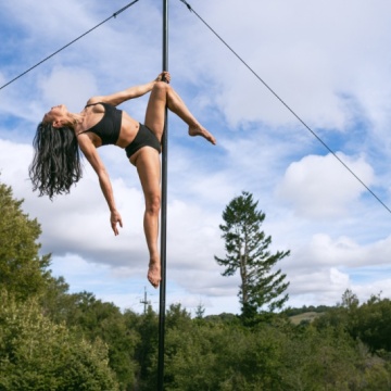 ninja pole dance outdoor