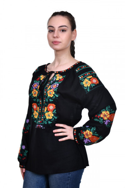 Ie traditionala bumbac negru si broderie florala DNK004