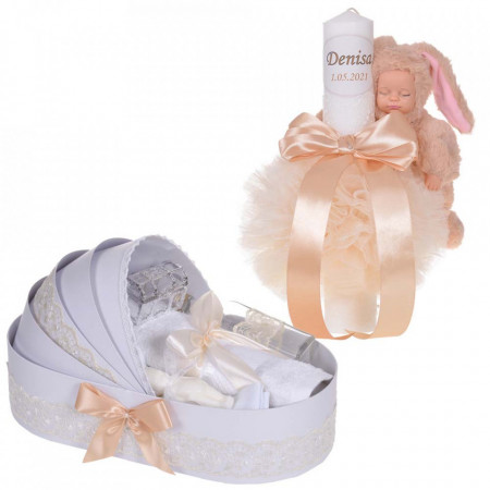 Lumanare botez cu iepuras, personalizata si trusou botez in landou, decor dantela Crem, Denikos® 878