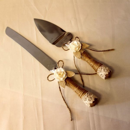 Set tort rustic trandafiri si frunzulite panza sac P34F