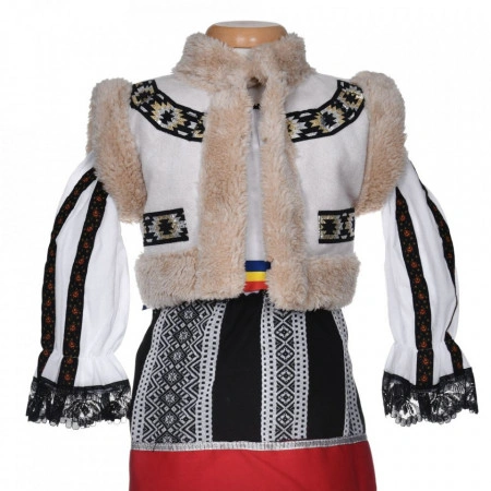 Set costum traditional fetita, trusou botez landou si lumanare, decor national, Denikos® 1052 - Img 7