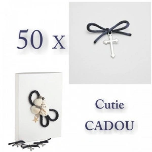 Set 50 cruciulite botez cu snur si cutie cadou decor bleumarin tema marina CC-016