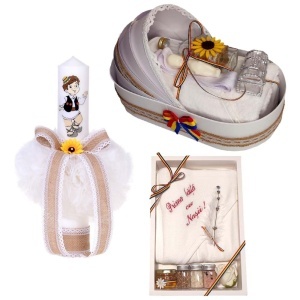 Set botez national baietel cu lumanare, trusou in cutie landou si set baita a doua zi – tricolor traditional romanesc, Denikos NK157