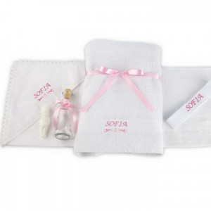 Trusou botez personalizat cu numele copilasului brodat semn grafic roz NKB007