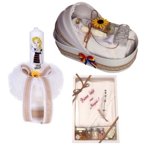 Set botez national fetita cu lumanare, trusou in cutie landou si set baita a doua zi – tricolor traditional romanesc, Denikos NK156