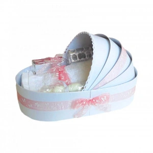 Trusou botez complet, in landou, decor cu fundita dusty rose cu fluturasi Denikos® 152