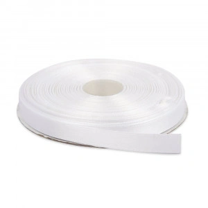 Panglica funda saten 0.6 cm latime, culoare alb, Denikos, rola 22 m