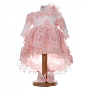 Set botez, rochita cu trena, 3 piese, trusou botez, cutie trusou si lumanare, decor dantela roz pudra, Denikos® C9188 - Img 3
