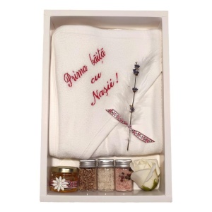 Set prima baita cu nasii, set baita dupa botez, traditional rosu, Denikos® NK93 - Img 2