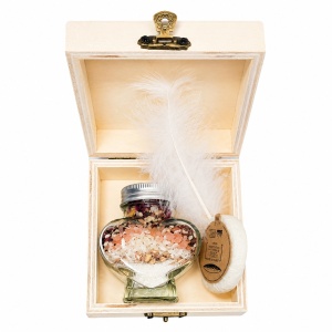 Set prima baita dupa botez cu nasii pentru fetita - Cutie eleganta, sapun, fulg si borcanel cu ingrediente traditionale, decor roz, Denikos® NK107 - Img 2