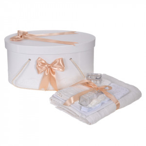 Set trusou botez si cutie trusou, dantela si fundite, decor Ivoire / Crem, Denikos® 840