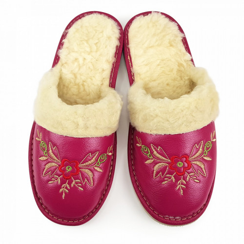 Papuci de Casa Dama Imblaniti cu Lana de Oaie Model 'Akna Rogue' Lilac Winter