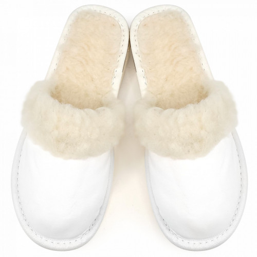 Papuci de Casa Dama Imblaniti cu Lana de Oaie Model 'Joy Season' White